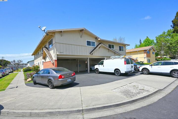 Property Photo: 26231 Gamboa St CA 94544