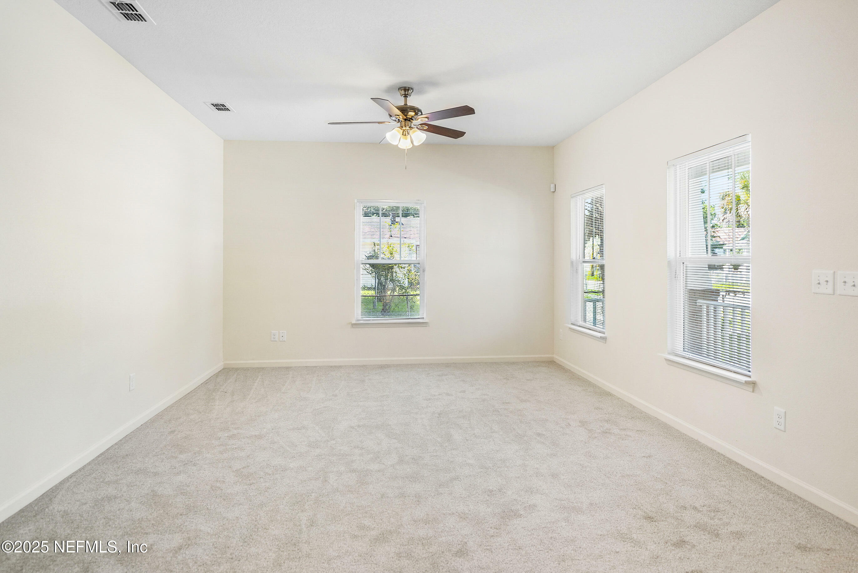 Property Photo: 1524 Florida Avenue FL 32206