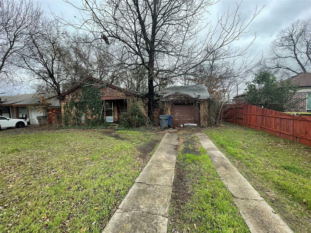 Property Photo: 3634 Durango Drive TX 75220