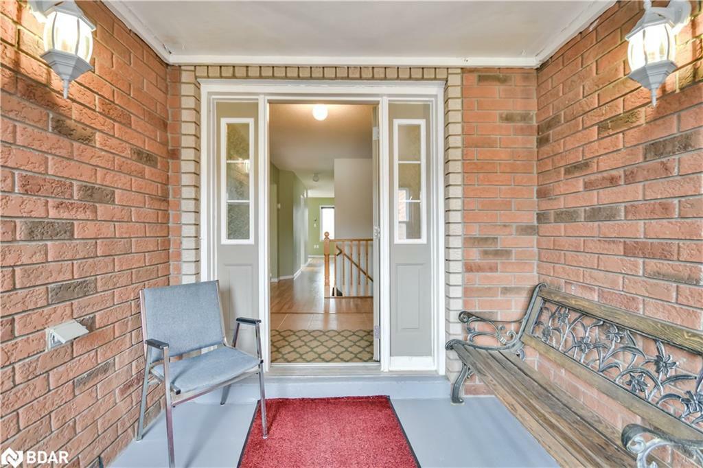 Property Photo: 22 Osprey Ridge Road ON L4M 6P2