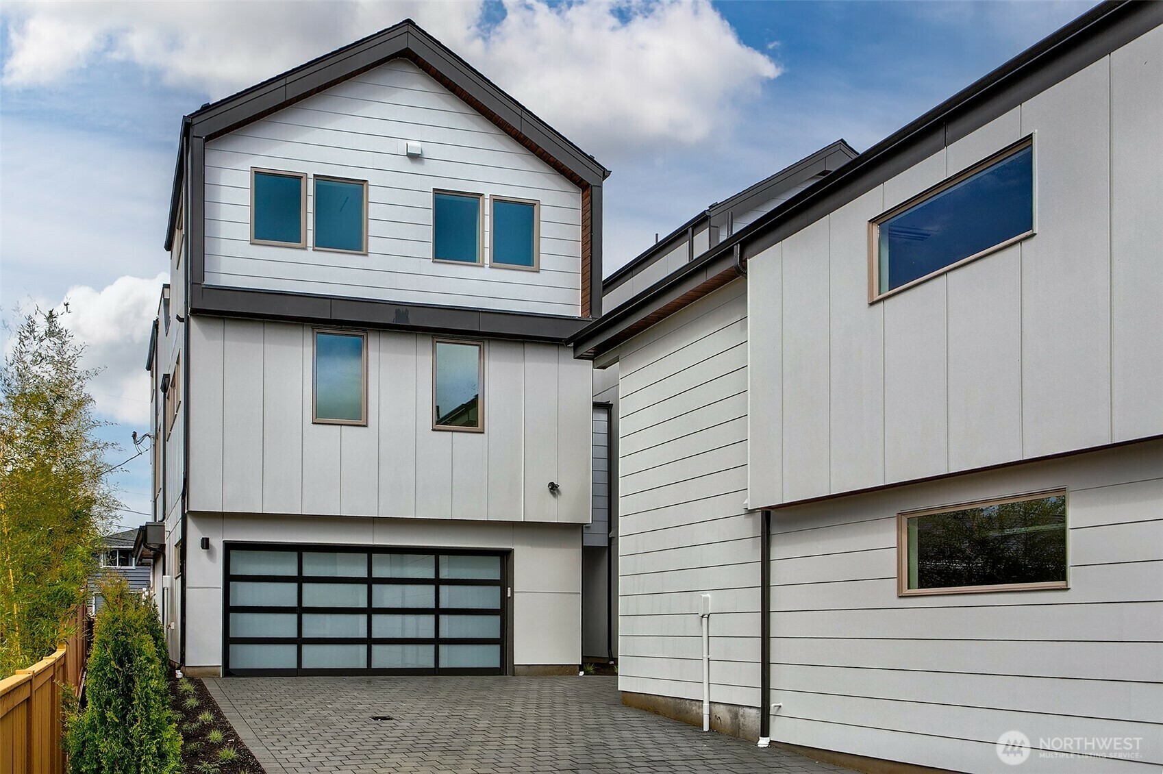 Property Photo: 4735 S Bennett Street WA 98118
