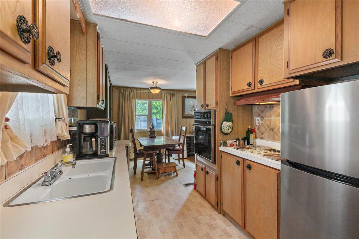 Property Photo: 88 La Paz Way 88 CA 95008