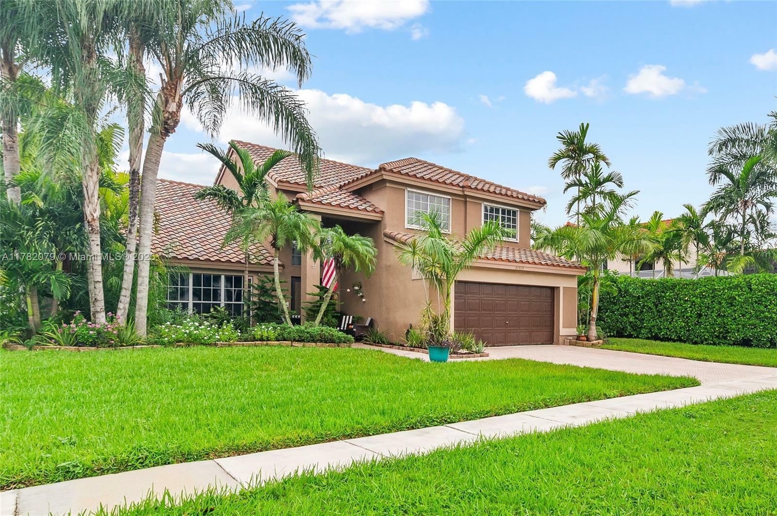 Property Photo: 19313 NW 11th St FL 33029