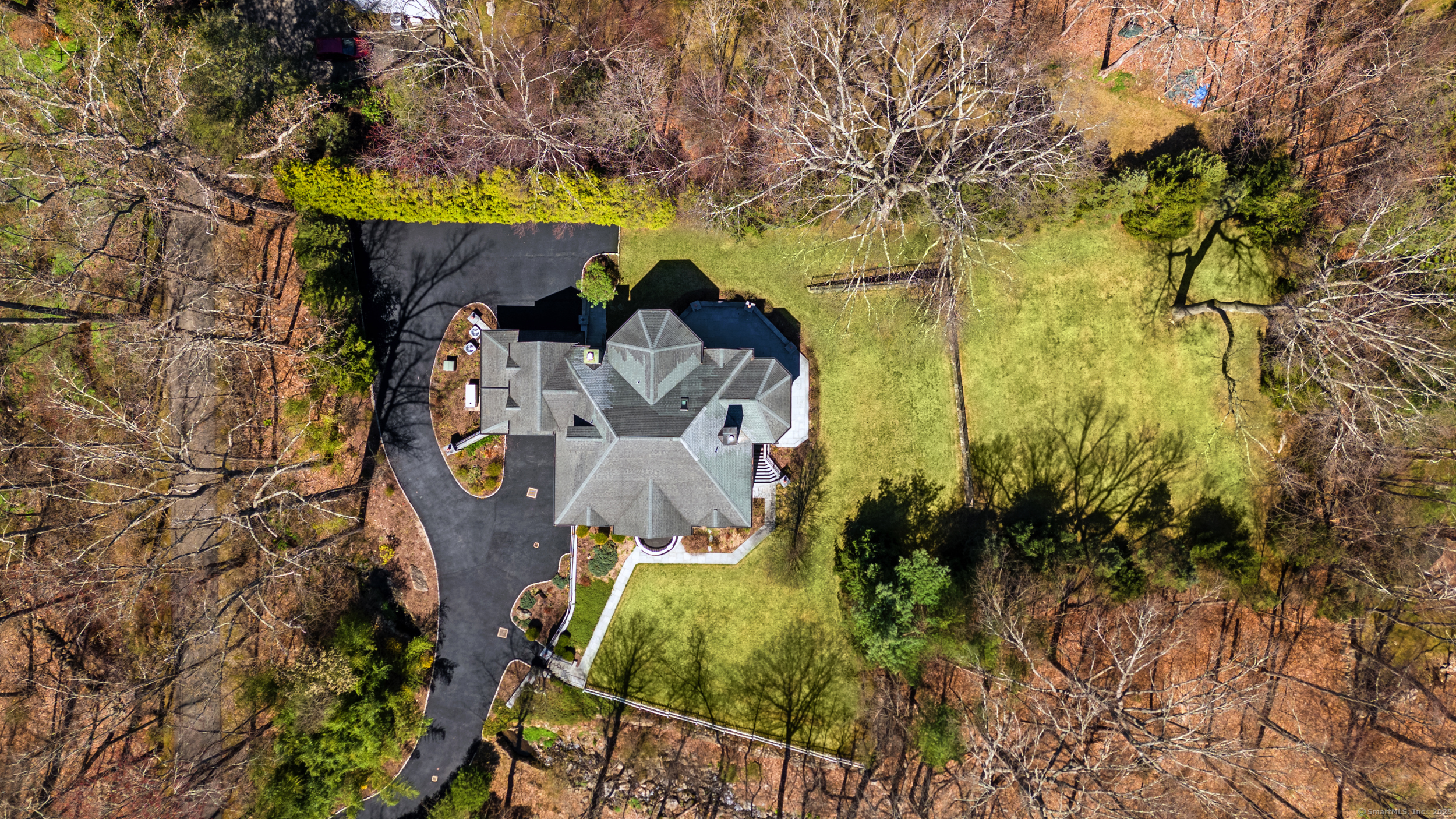 Property Photo: 139 Jelliff Mill Road CT 06840