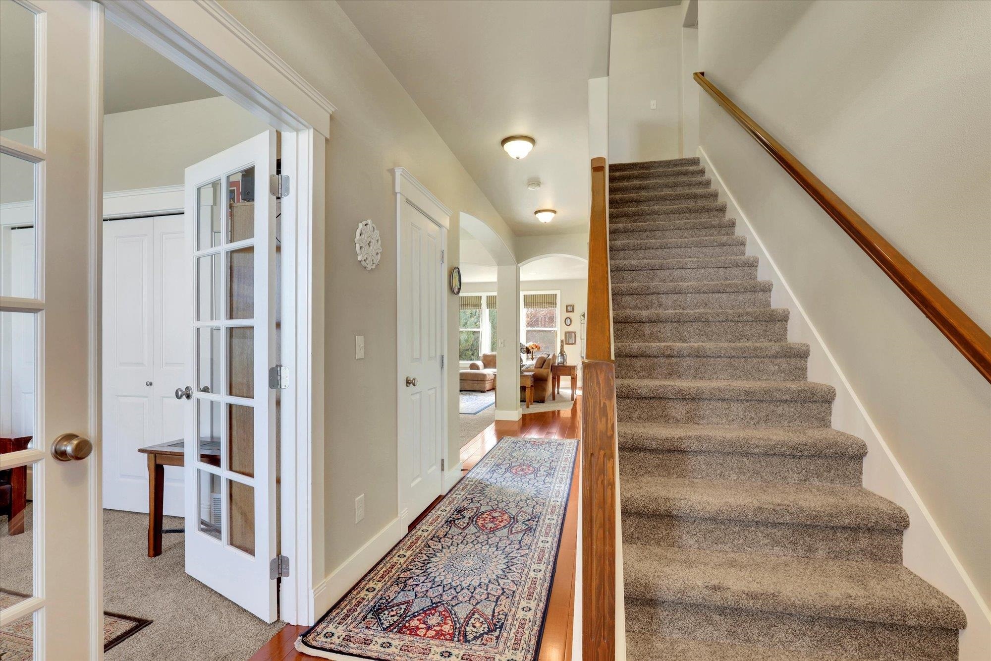 Property Photo: 6610 S Springview St WA 99224