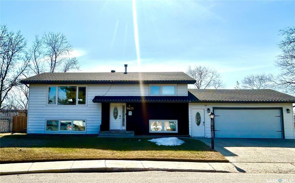 Property Photo: 2025 Mayfair Bay SK S4A 1X7