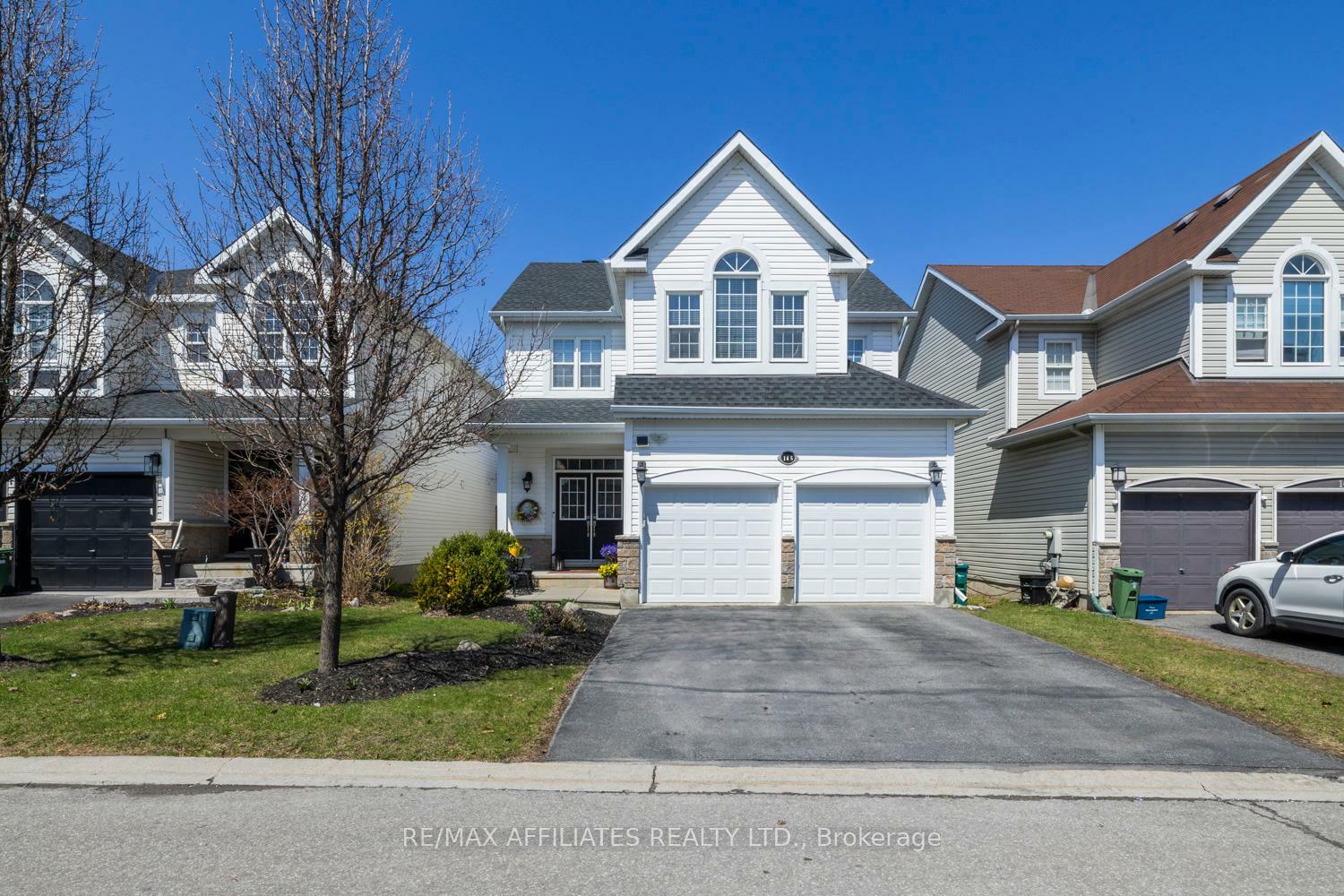 Property Photo: 145 Redcliff Avenue ON K2J 5J7