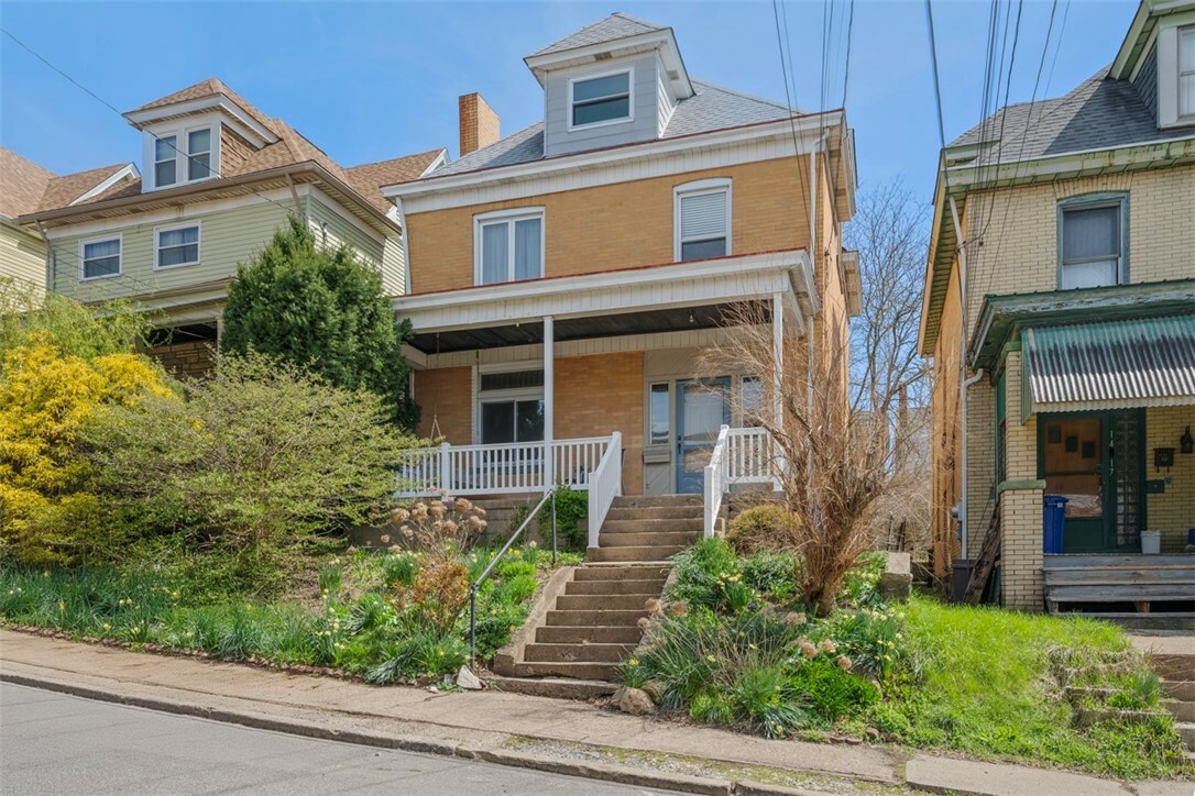 Property Photo: 1415 Alton Street PA 15216