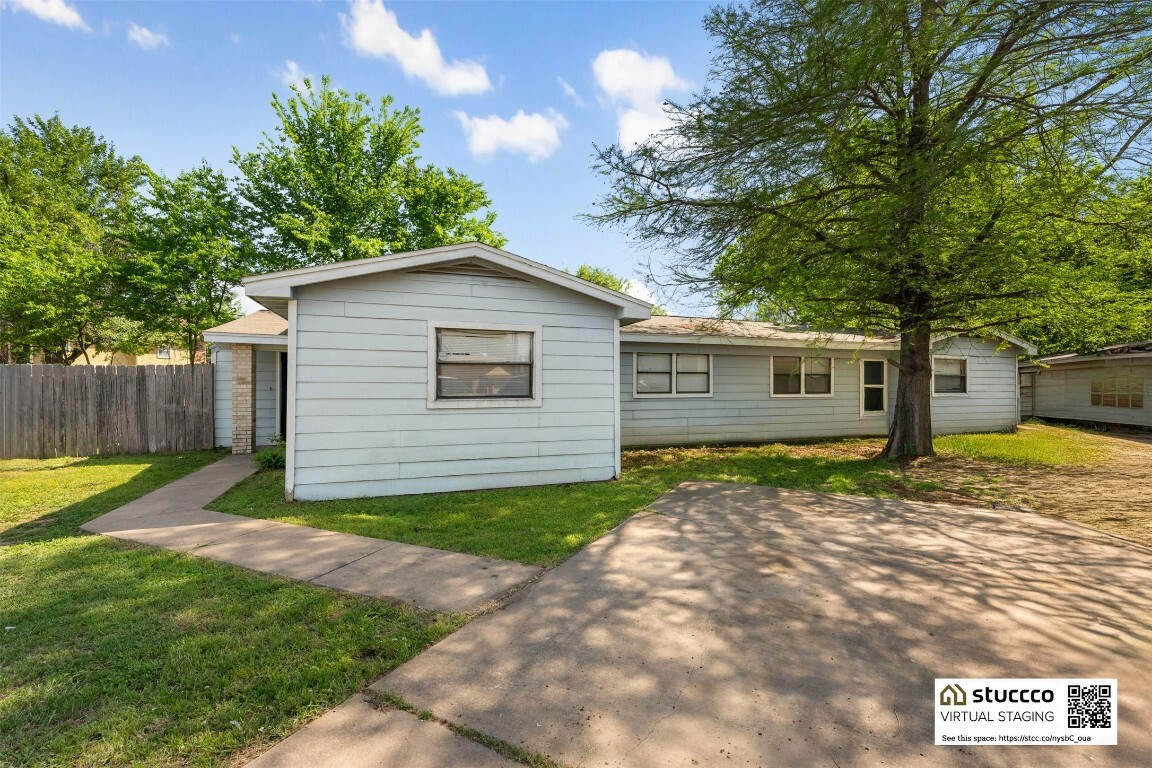 Property Photo: 825 Ken Street TX 78758