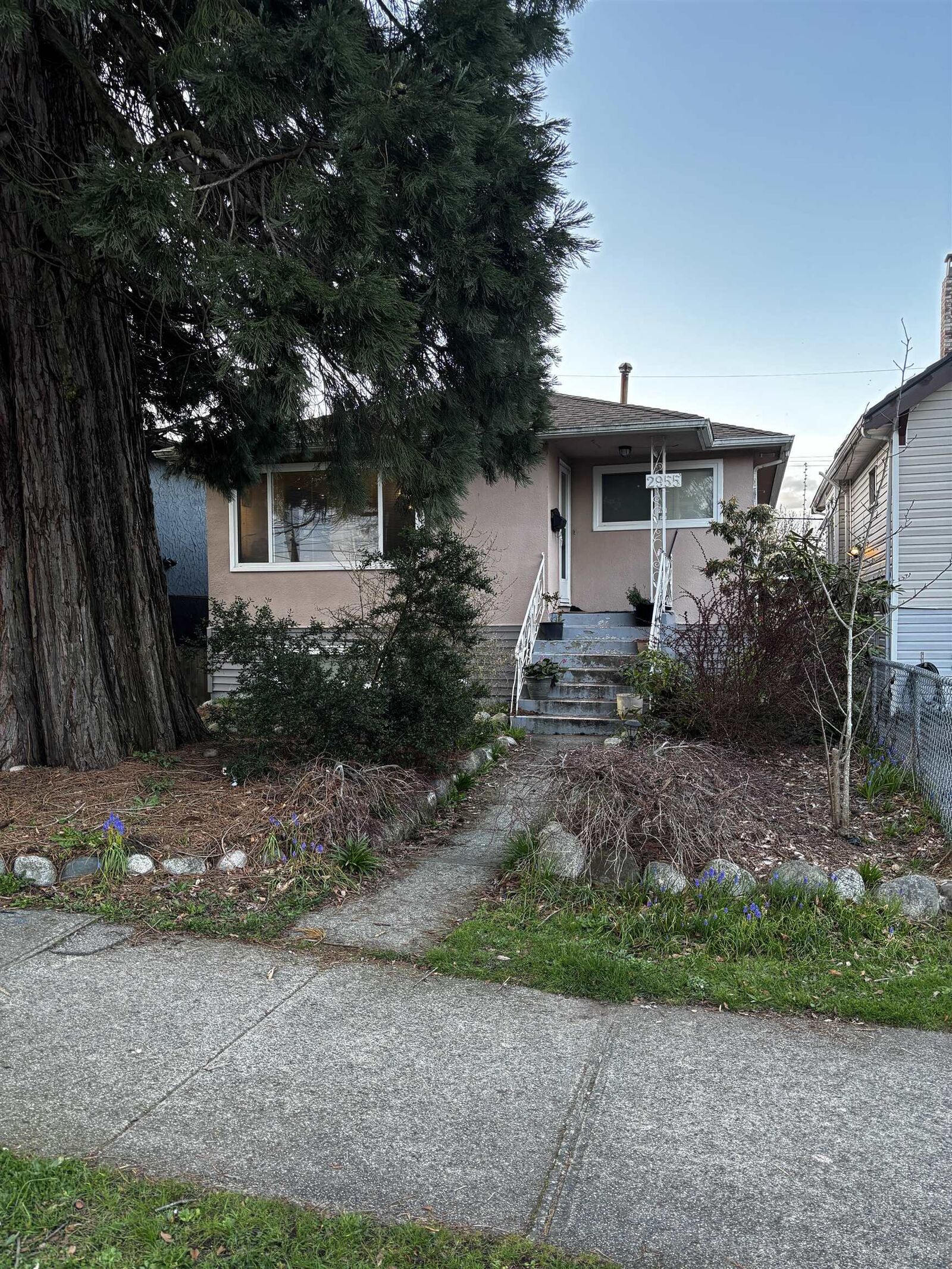 Property Photo: 2955 E 29th Avenue BC V5R 1V8