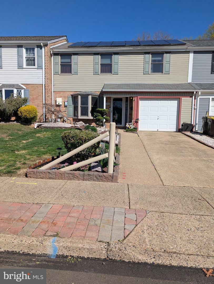 Property Photo: 6540 Jefferson Court PA 19020