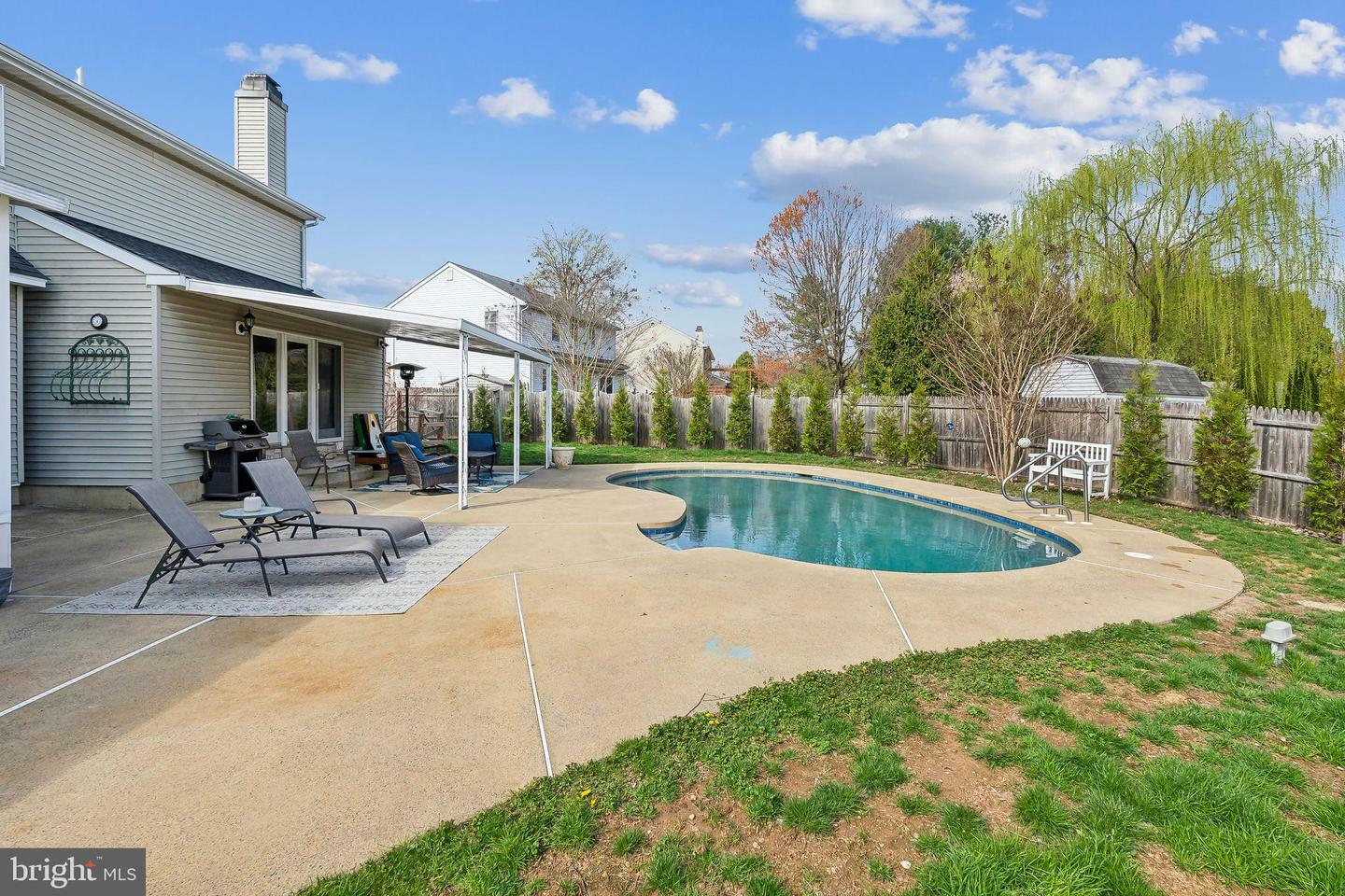 Property Photo: 610 Crescent Street PA 19047