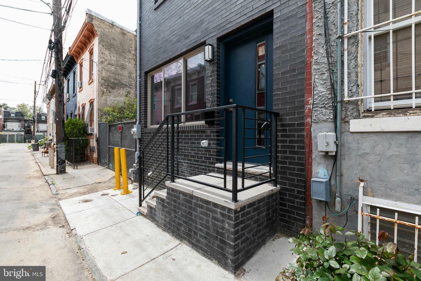 Property Photo: 2240 N Waterloo Street PA 19133