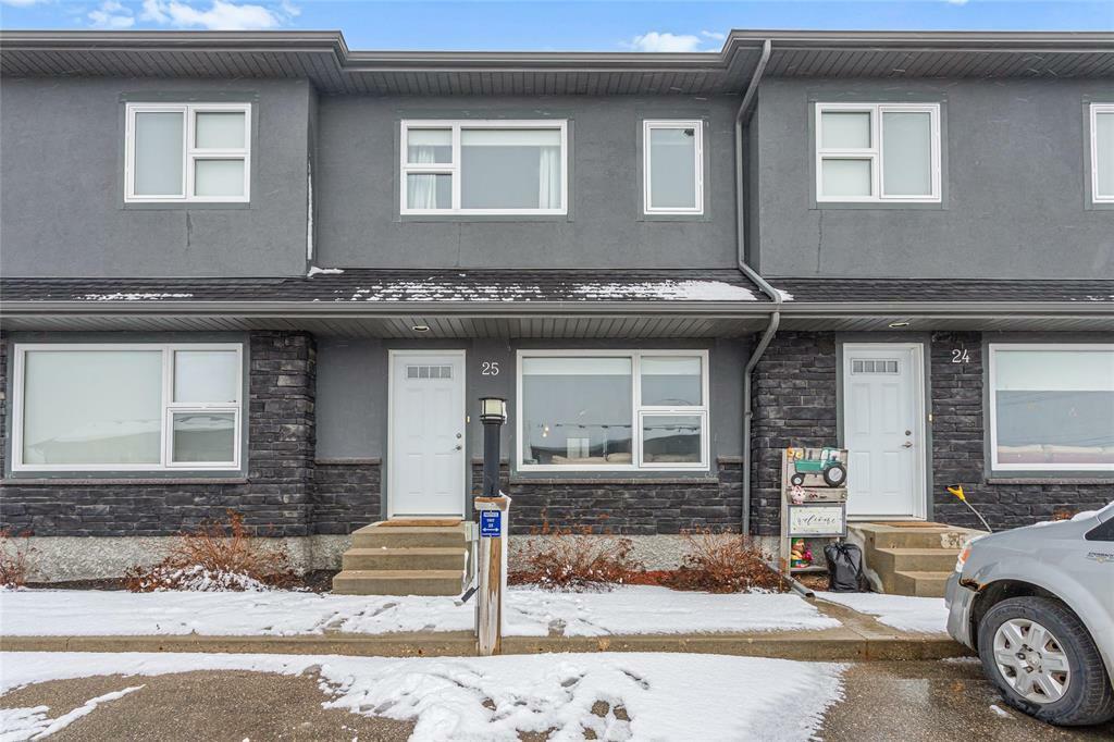 740 Traverse Road  Ste Anne MB R5H 0A6 photo