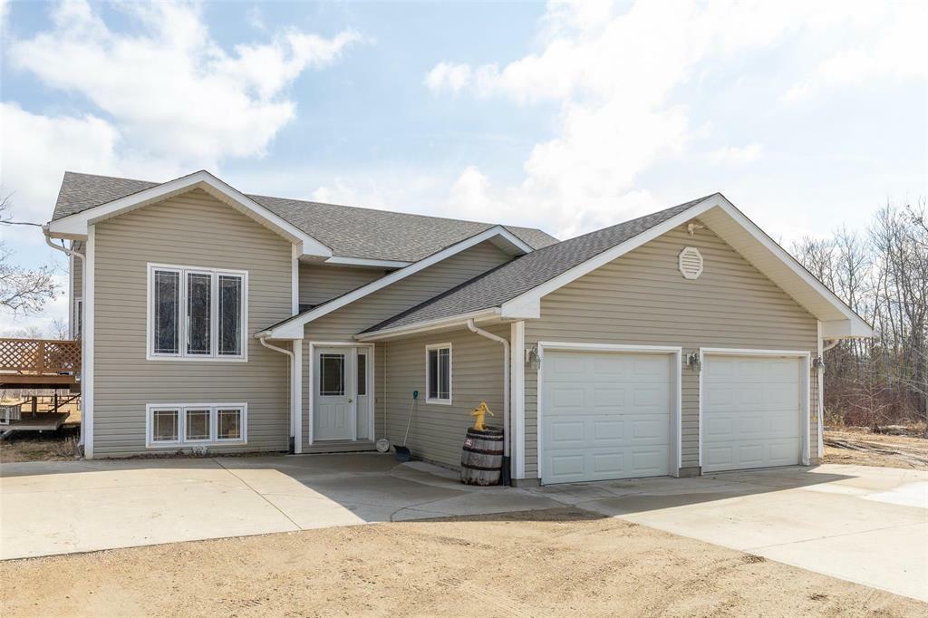 65 Eastgate Drive  Steinbach MB R0A 0W0 photo