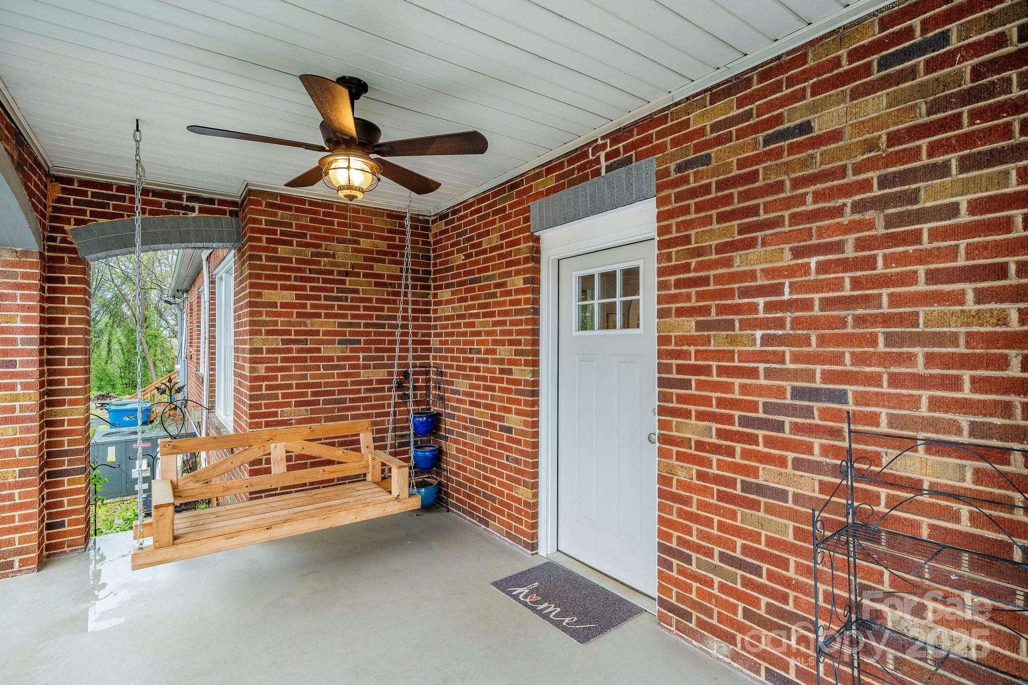 Property Photo: 115 12th Street SW NC 28602