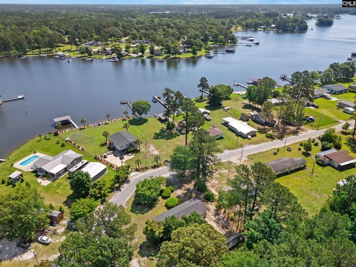 Property Photo:  1386 Hobbs  SC 29148 