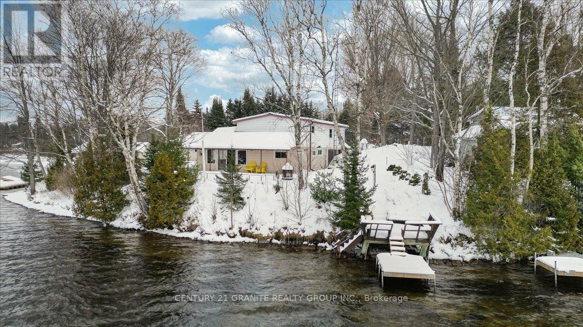 Property Photo: 15 Cryderman Court ON K0L 1C0