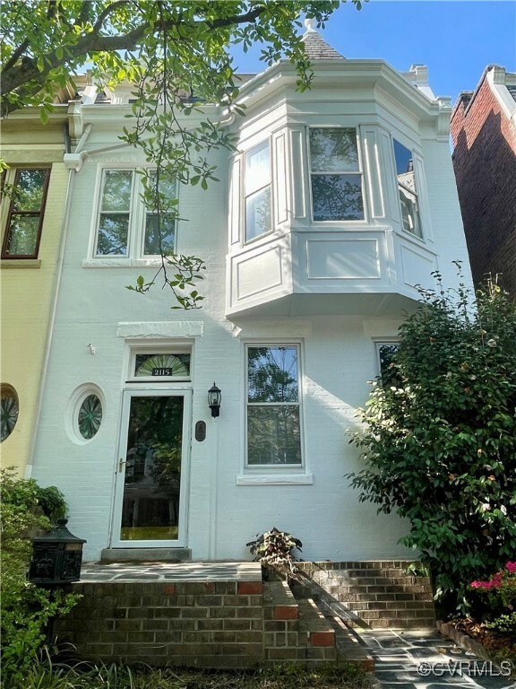 Property Photo: 2115 Floyd Avenue VA 23220