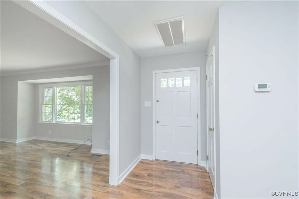 Property Photo: 2013 Oneida Road VA 23139