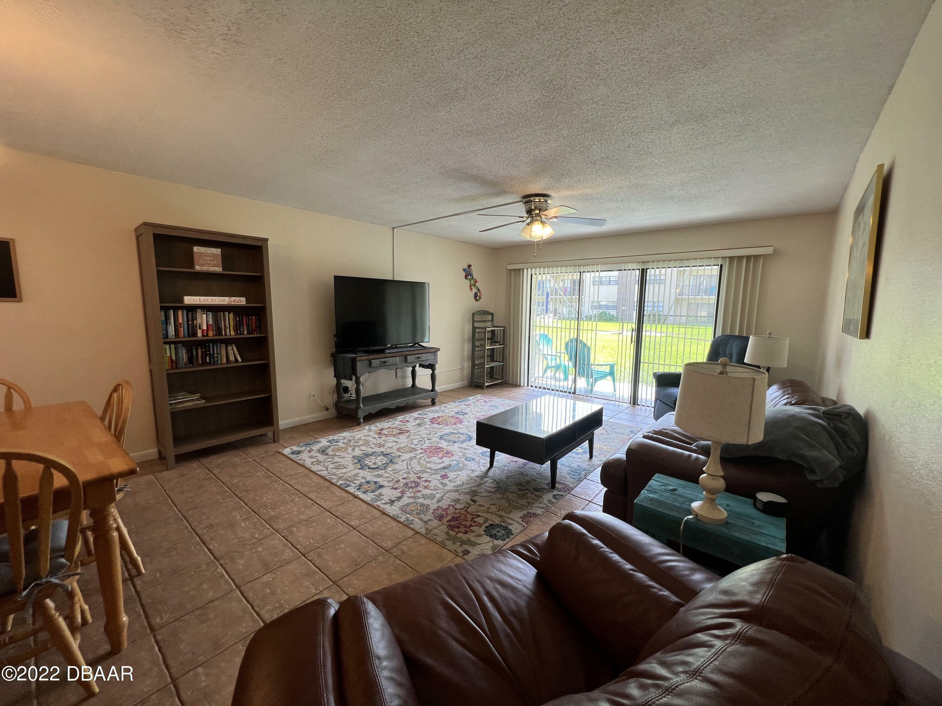 Property Photo: 2100 Ocean Shore Boulevard FL 32176