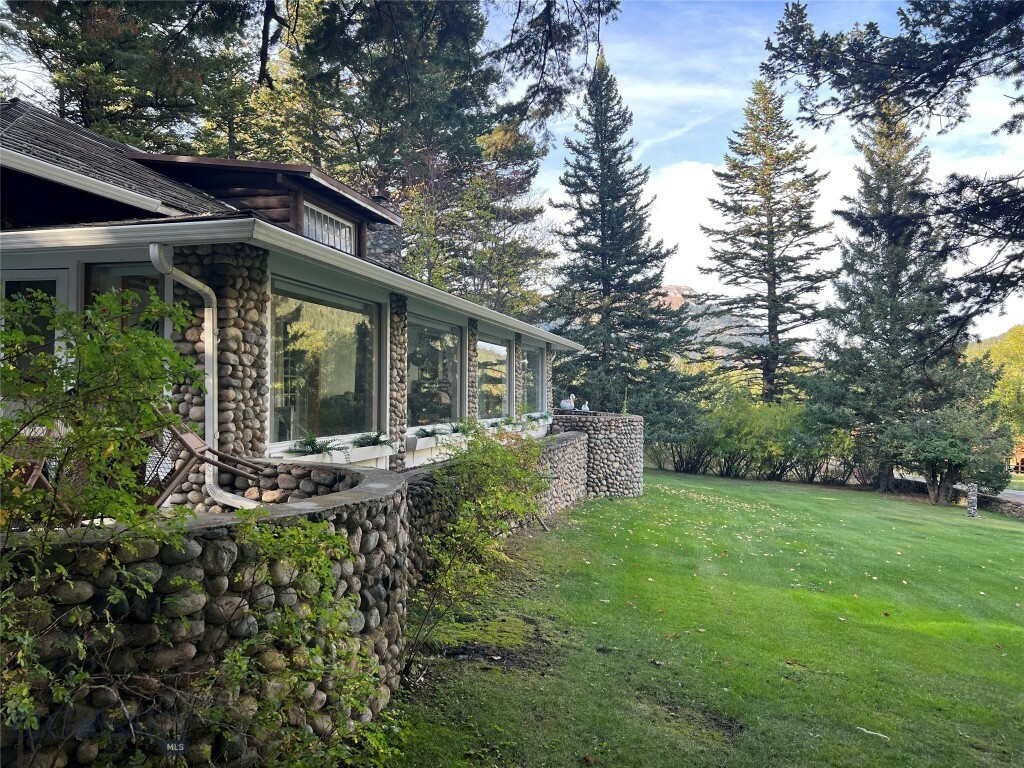 Property Photo: 14 Whispering Pines MT 59052