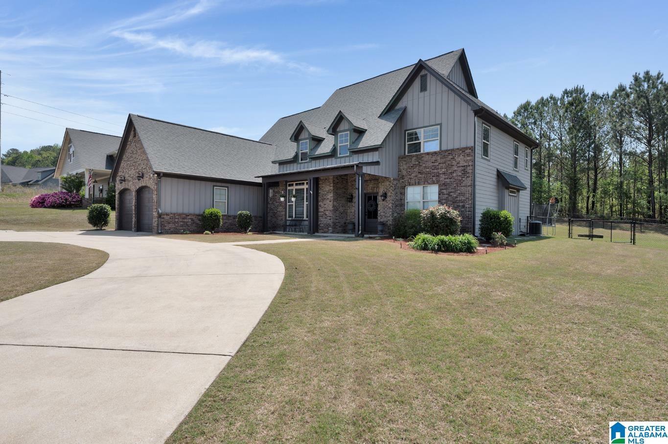 Property Photo: 9217 Jardin Circle AL 35094