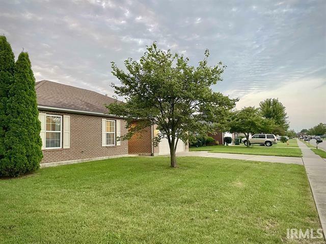 Property Photo: 4800 Penrose Drive IN 47630