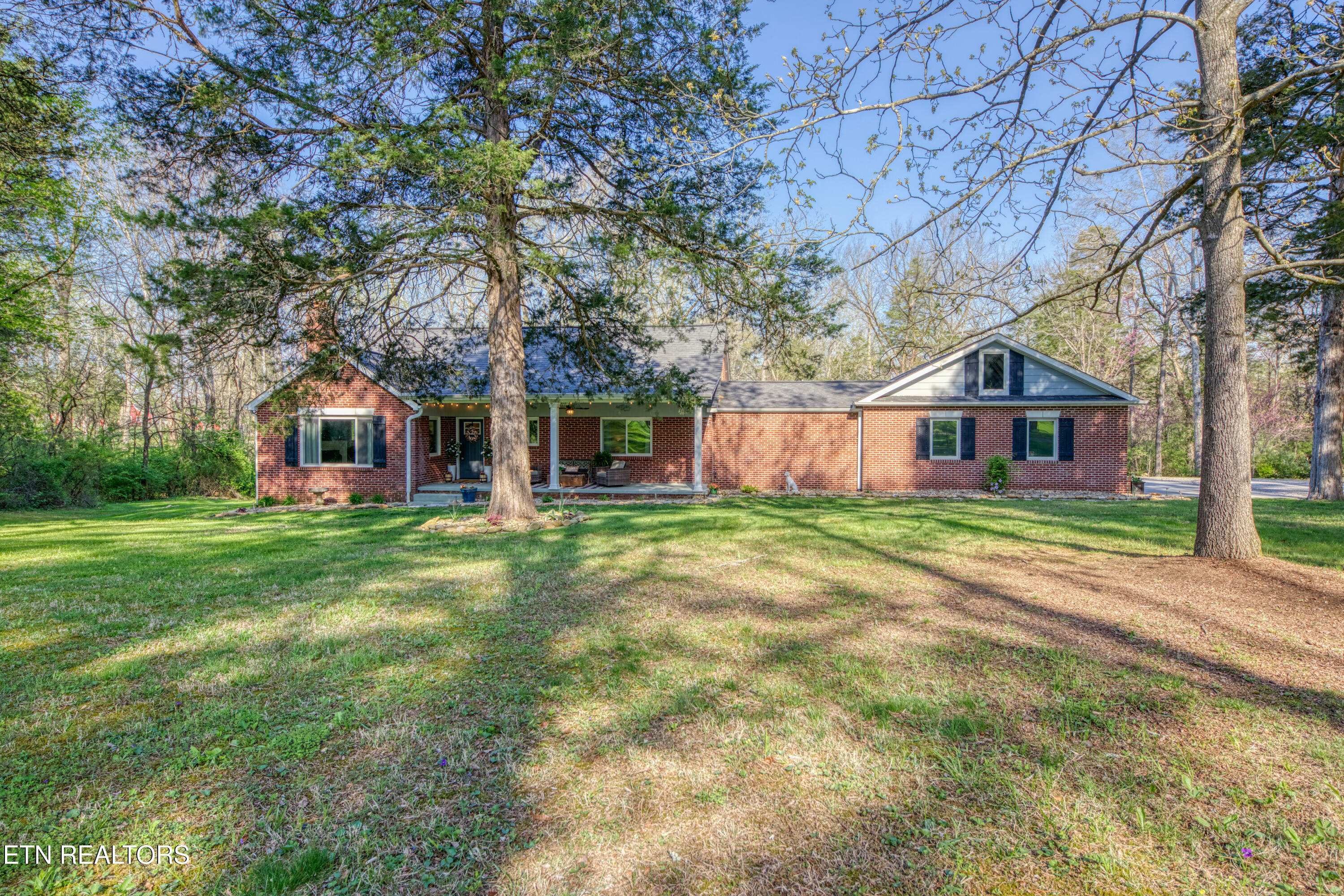 Property Photo: 8405 Washington Pike TN 37721