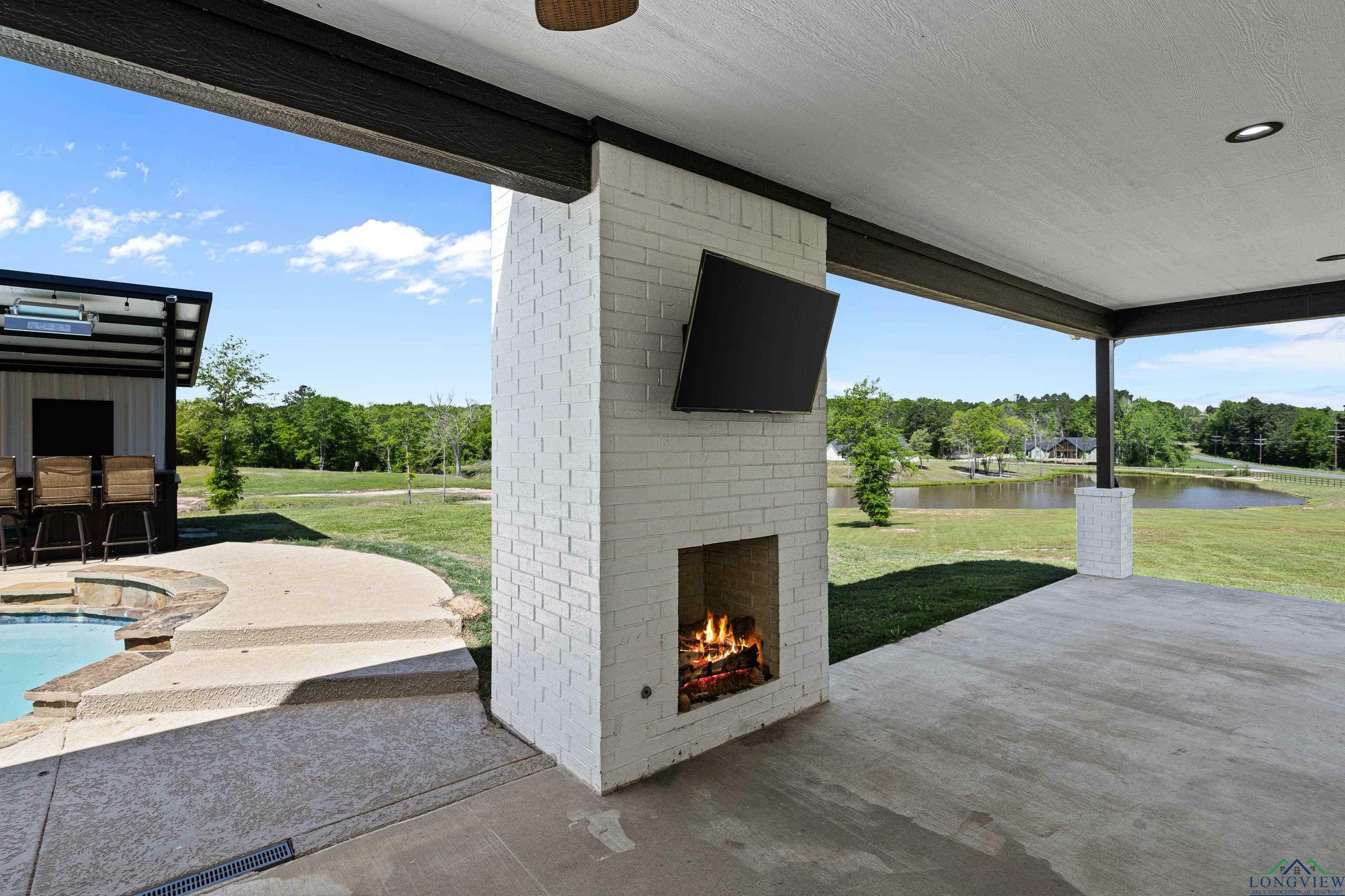 Property Photo: 4279 S Old Hwy 135 TX 75662