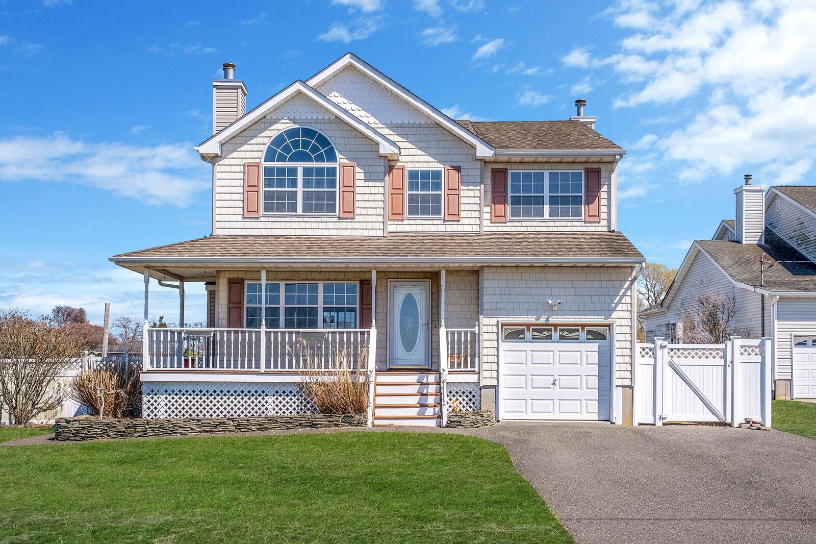 Property Photo:  97 Grandview Drive  NY 11967 