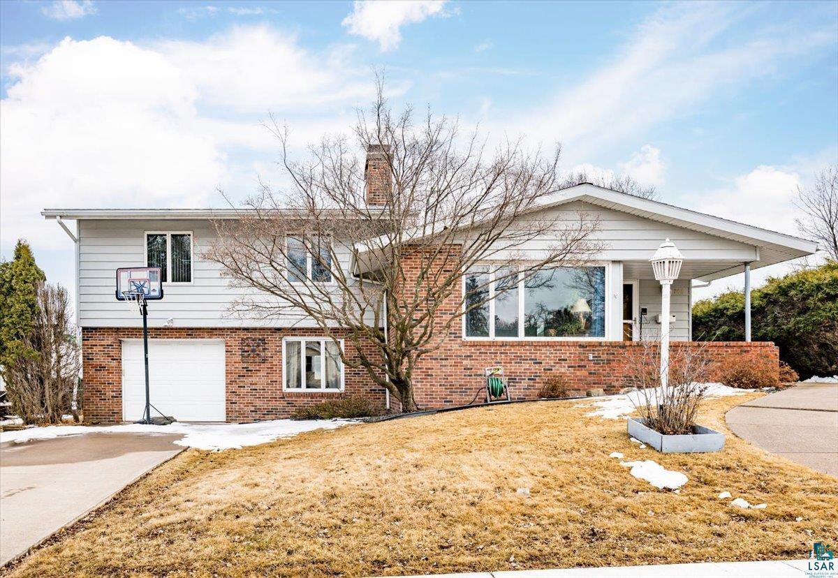 Property Photo: 708 11th Ave MN 55616