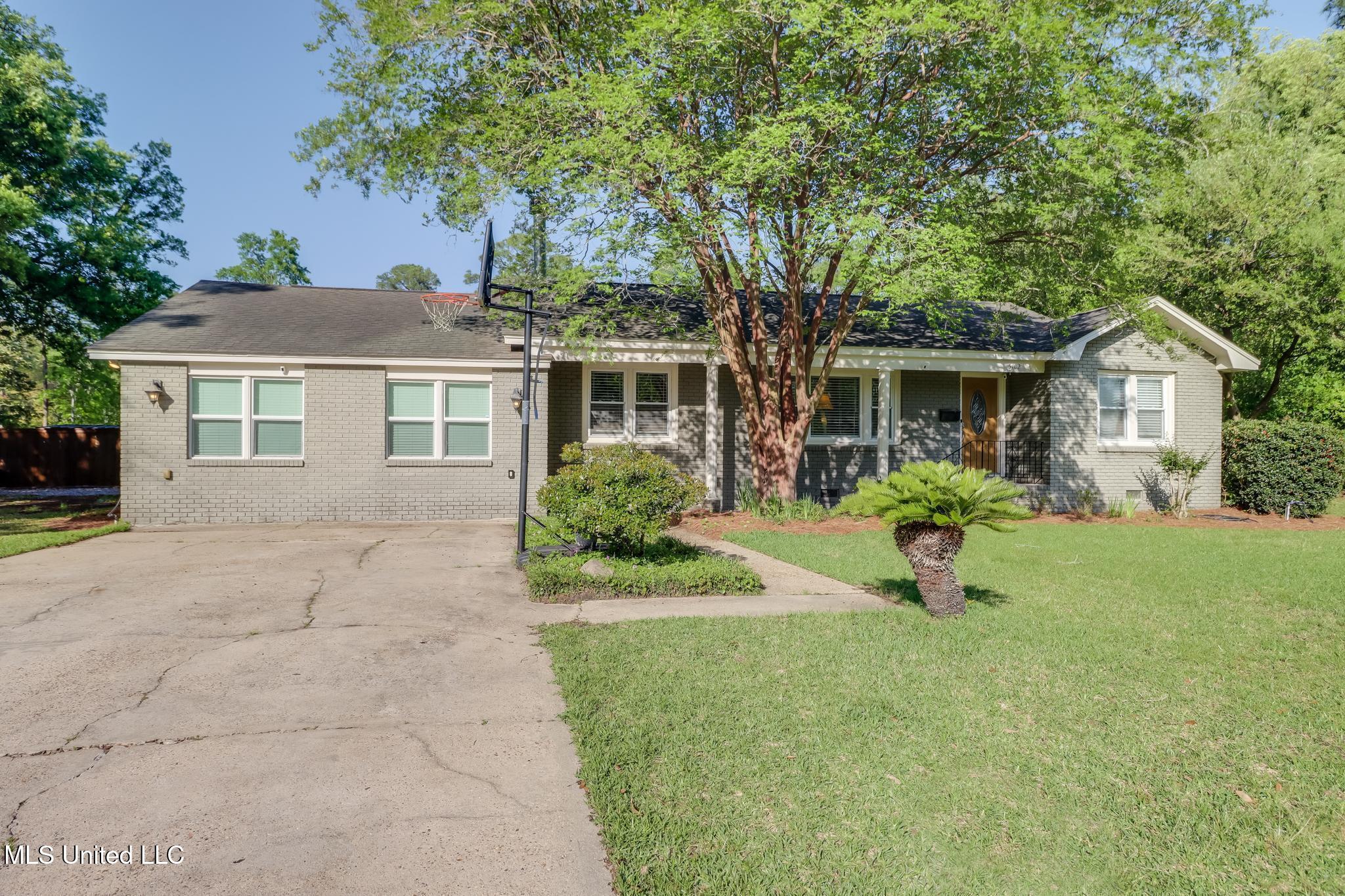 Property Photo: 5102 Obryan Avenue MS 39507