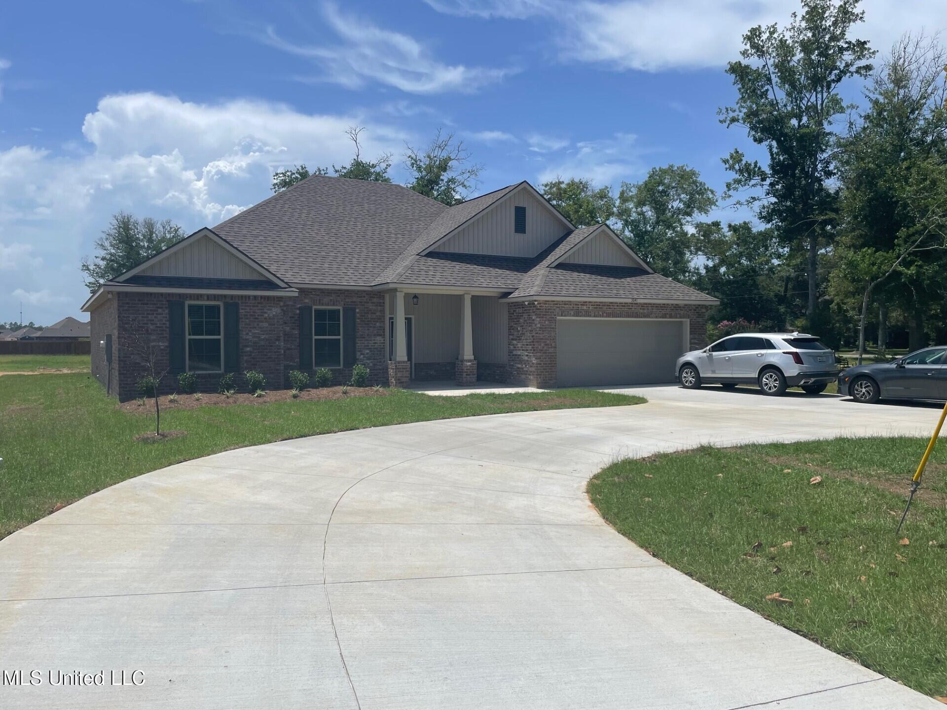 Property Photo: 5041 Beatline Road MS 39560