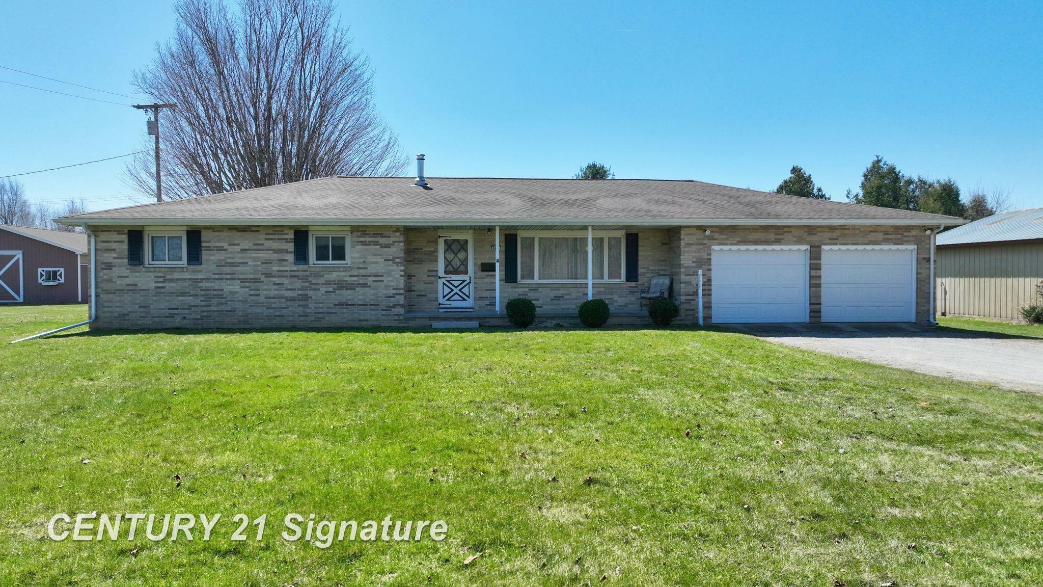 Property Photo: 6415 Birch Run Road MI 48746