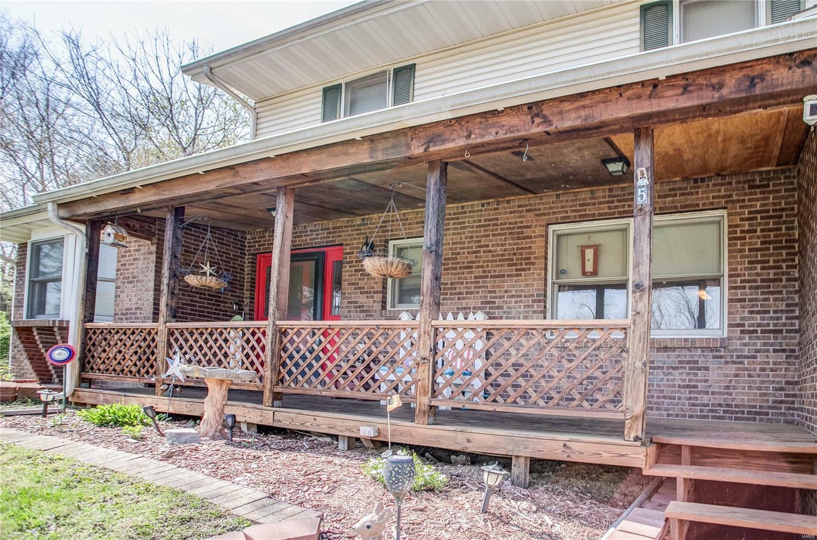 Property Photo: 5 Tealbrook Court IL 62034
