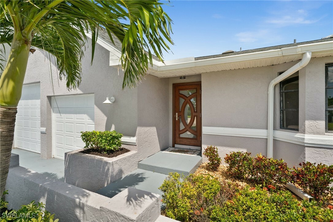 Property Photo: 7195 Reymoor Drive FL 33917