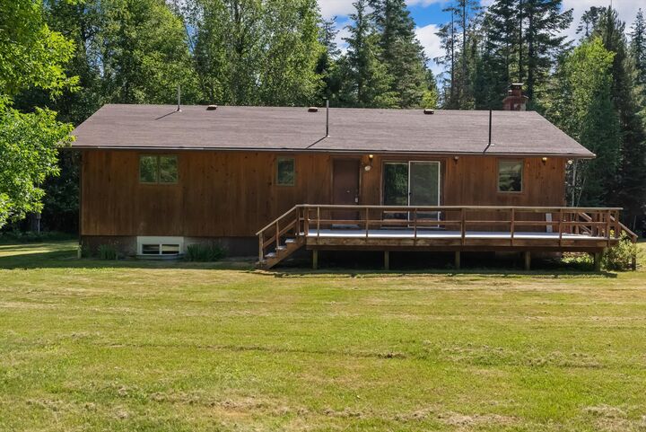 Property Photo: 220 Ferndale Drive MT 59911