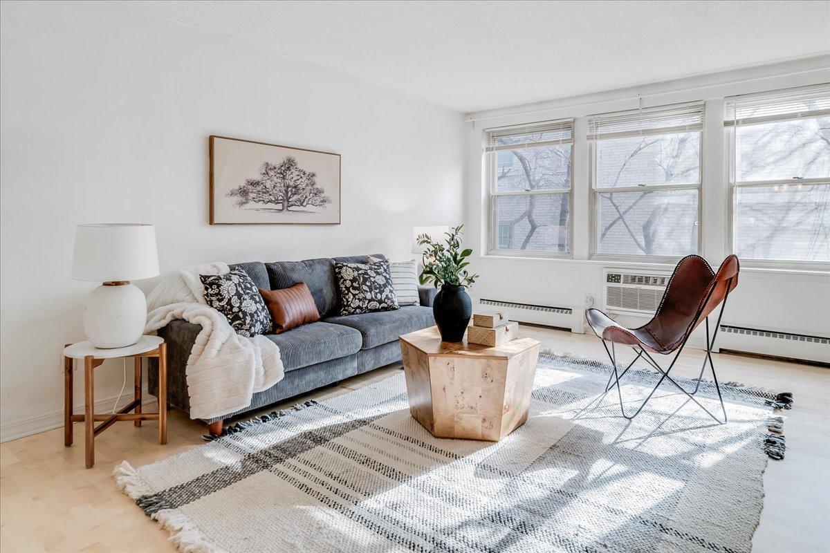 Property Photo:  821 Douglas Avenue 105  MN 55403 