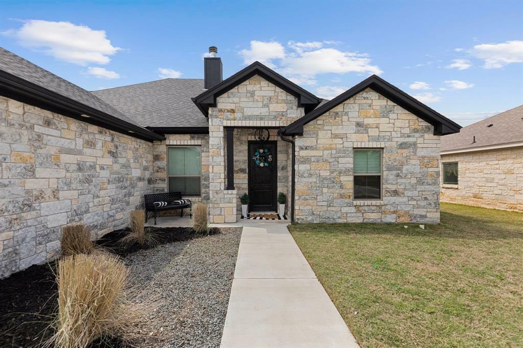 Property Photo: 213 Pecan Meadow Lane TX 76513