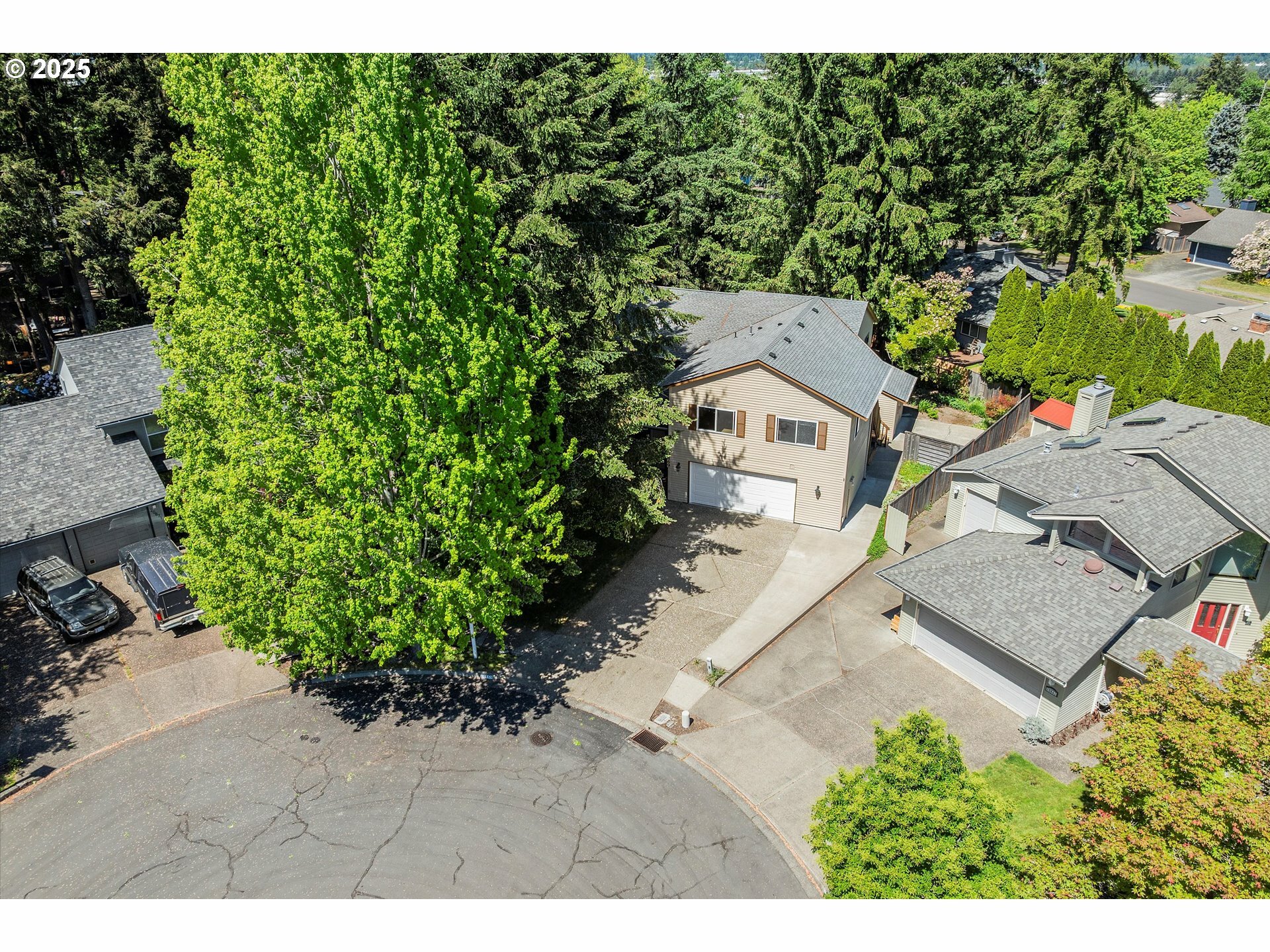 Property Photo: 20869 SW 103rd Dr OR 97062