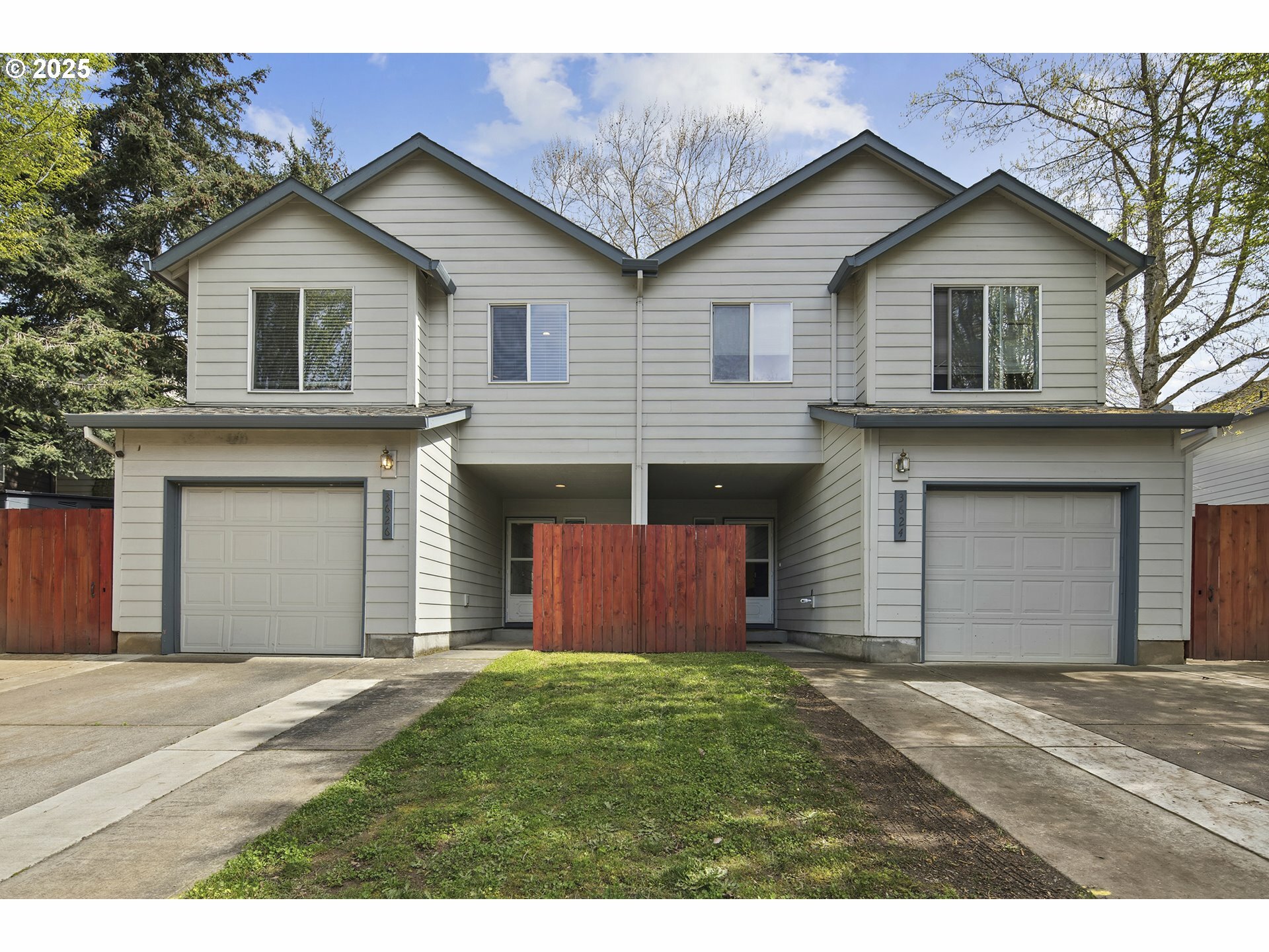 Property Photo: 3624 NE 158th Ave OR 97230