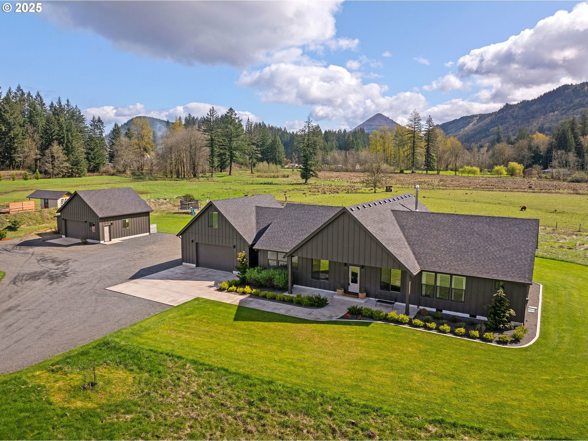 Property Photo: 27205 NE 419th St WA 98601