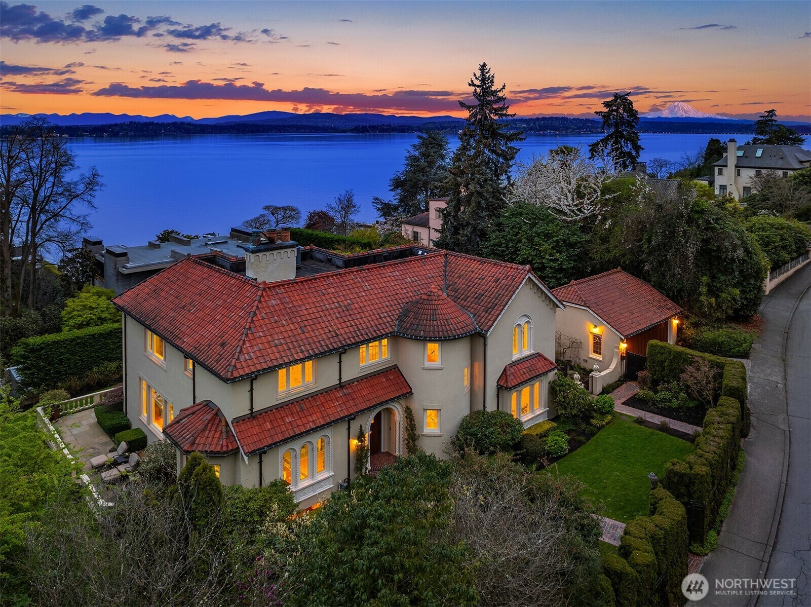 Property Photo: 180 Lake Washington Boulevard E WA 98112