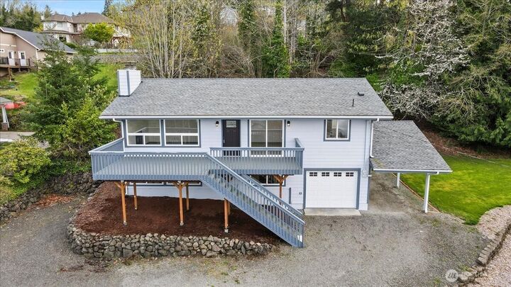 Property Photo:  9360 SE Southworth Drive  WA 98366 