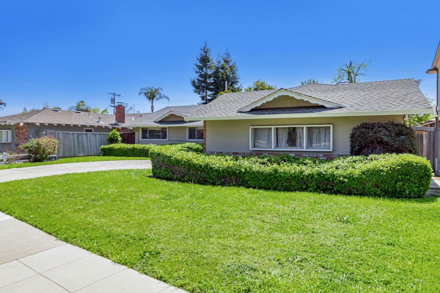 Property Photo: 1328 Whitegate Avenue CA 95125