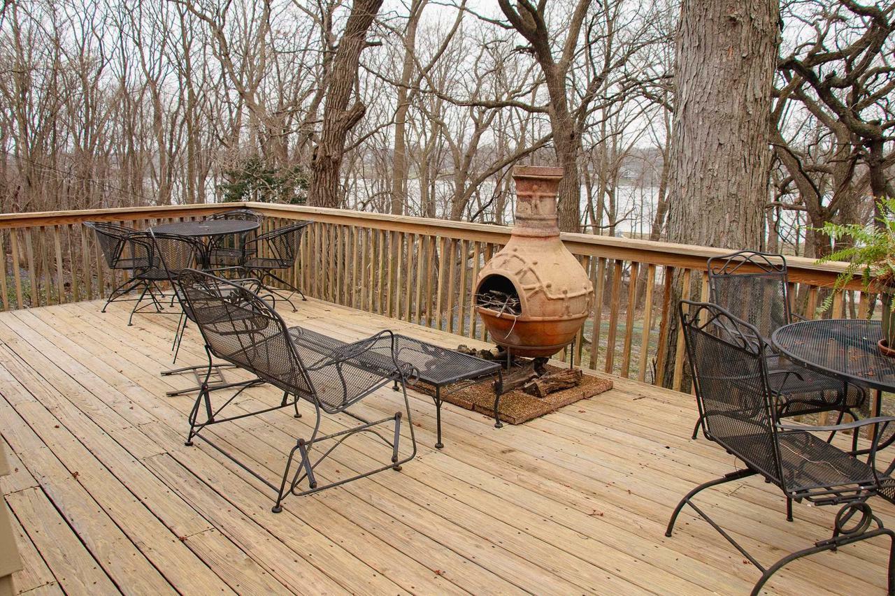 Property Photo: 7 East Valley Road WI 53511