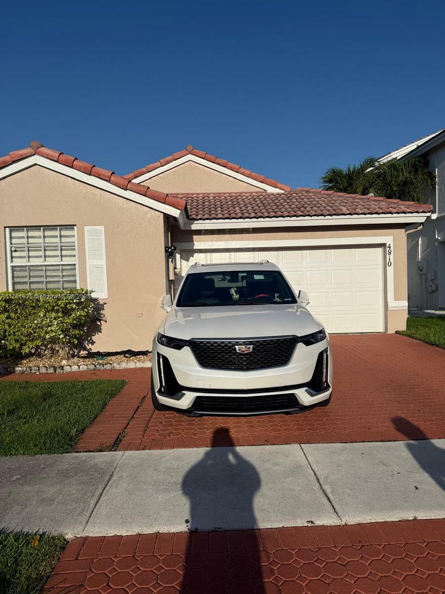 4810 SW 153rd Ter  Miramar FL 33027 photo