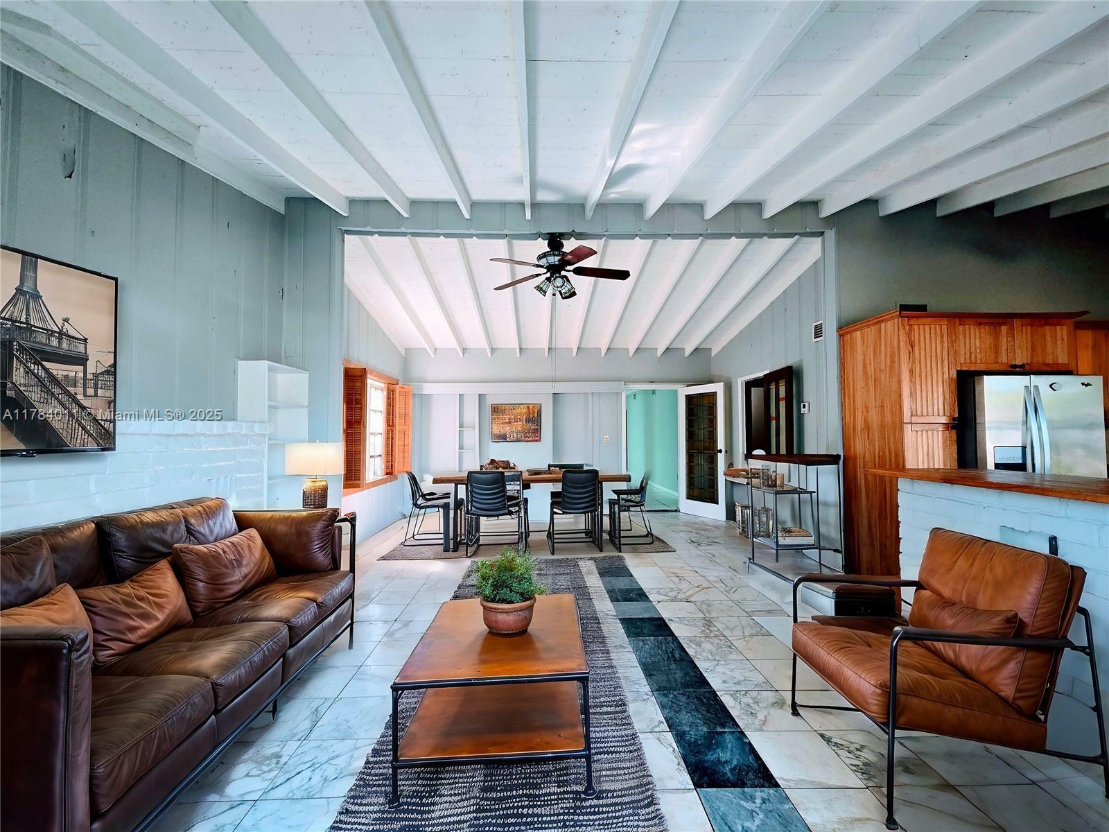 Property Photo: 6208 SW 26th St FL 33023