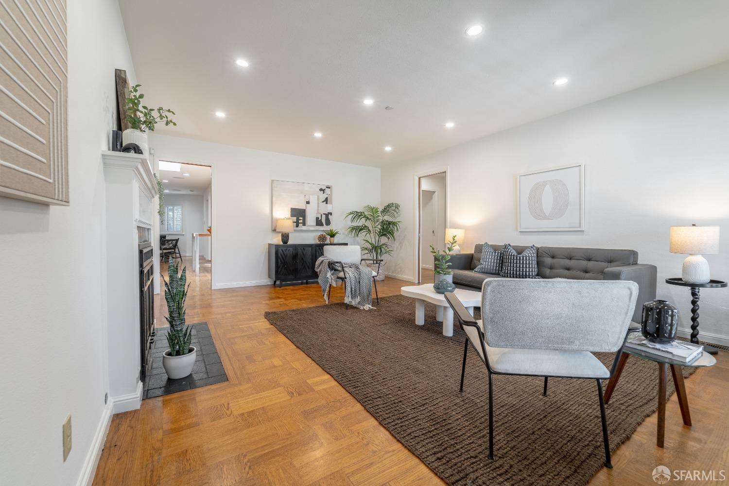 Property Photo: 2514 Alameda De Las Pulgas CA 94403